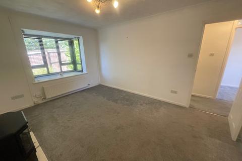 35 Edison Crescent, Clydach, Swansea, SA6 5JF