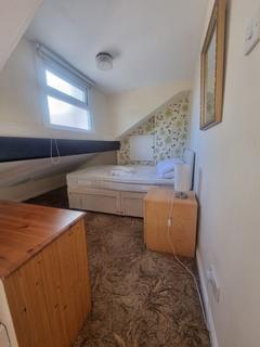 1 bedroom apartment to rent, Flat 4, Russell House, Gillott Road, Birmingham, B16 0RR