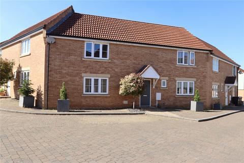 10 Cagney Crescent, Oxley Park, Milton Keynes, MK4 4TL