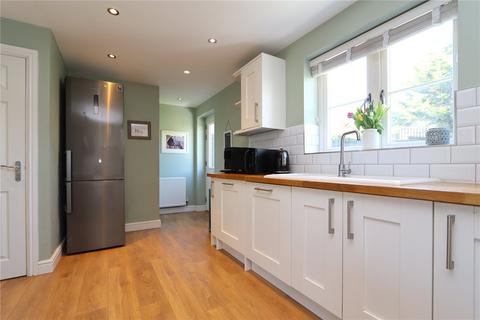 10 Cagney Crescent, Oxley Park, Milton Keynes, MK4 4TL