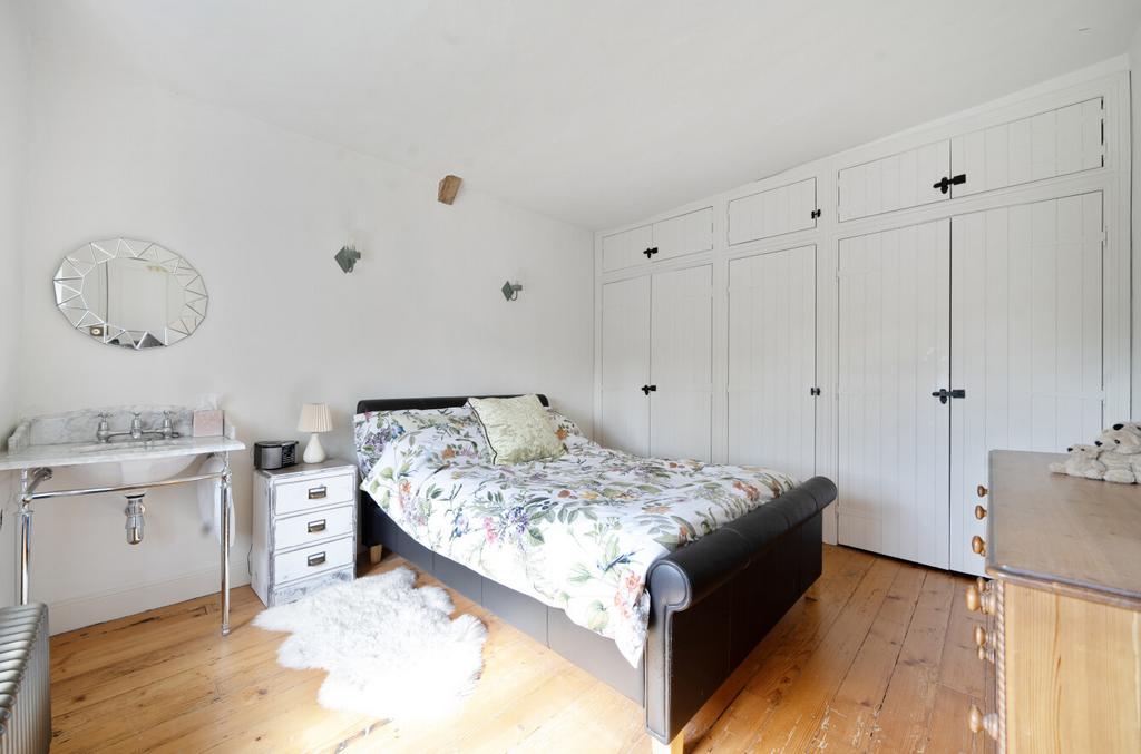 13-681e4f2038789-...