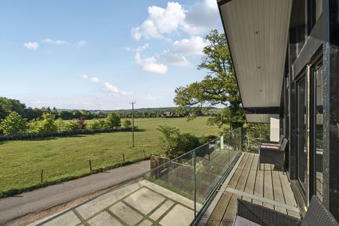 4 bedroom detached house for sale, Mapledurham Drive, Reading RG8