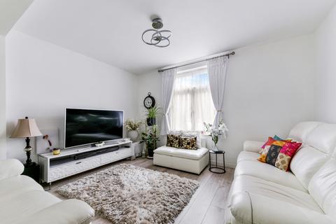 294 Glastonbury Road, Morden, SM4 6PF