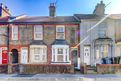 2 bedroom terraced house for sale - Green Street, Buckinghamshire HP11