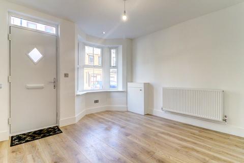 2 bedroom terraced house for sale, Green Street, Buckinghamshire HP11
