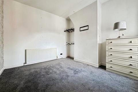 3 bedroom terraced house to rent, Carlisle Terrace, Sheffield S25