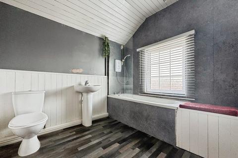 3 bedroom terraced house to rent, Carlisle Terrace, Sheffield S25