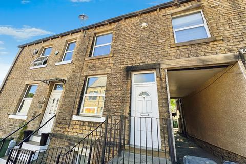 3 bedroom terraced house to rent, Savile Street, West Yorkshire HD3