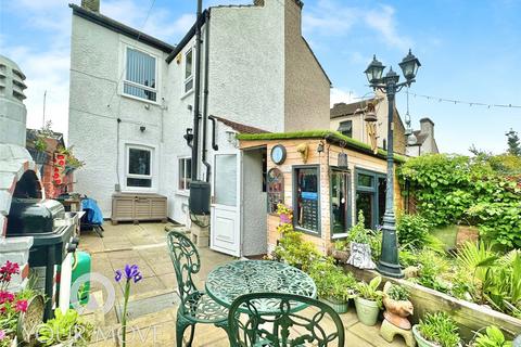 2 bedroom end of terrace house for sale, Spring Vale North, Kent DA1
