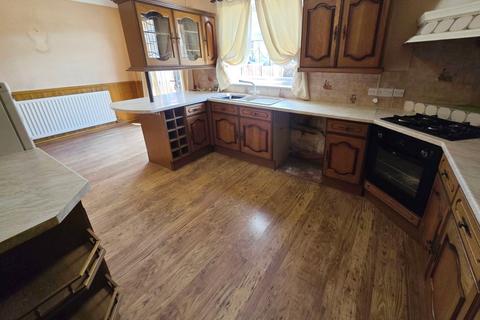 3 bedroom semi-detached house for sale, Wigan Road, Wigan WN4