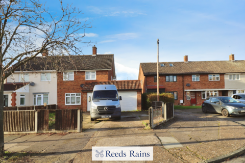 75 Tuck Road, Rainham, RM13 7HJ