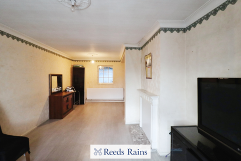 75 Tuck Road, Rainham, RM13 7HJ