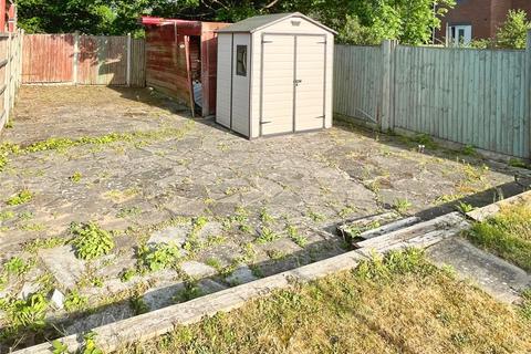 327 Cotmanhay Road, Ilkeston, DE7 8NE