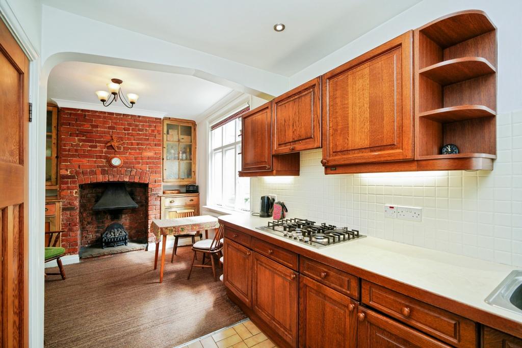 Kitchen/Breakfast
