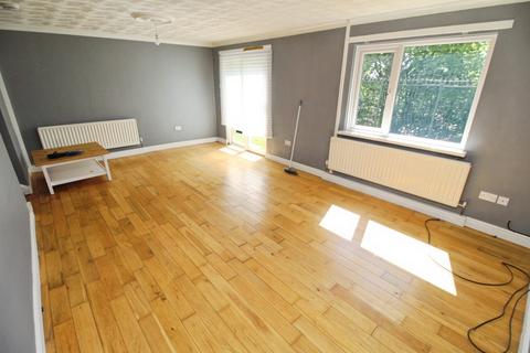 2 bedroom terraced house to rent, Eastfields, Durham DH9