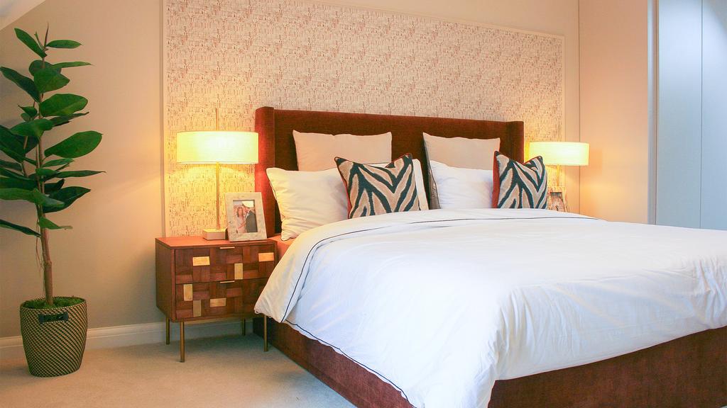 Harper Crewe - On The Market -