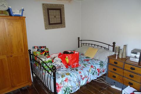 2 bedroom terraced house for sale, Tower Street: Woodston