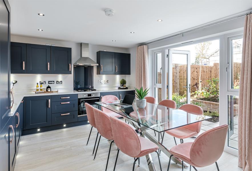 Inveraray 4 bedroom home, open-plan...