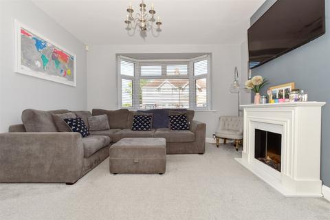 3 bedroom semi-detached house for sale, Boleyn Avenue, Margate CT9