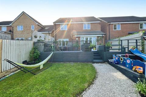 undefined, Canary Grove, Wolstanton, Newcastle