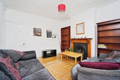 3 bedroom terraced house to rent, Evelyn Road, Crookes, Sheffield, S10