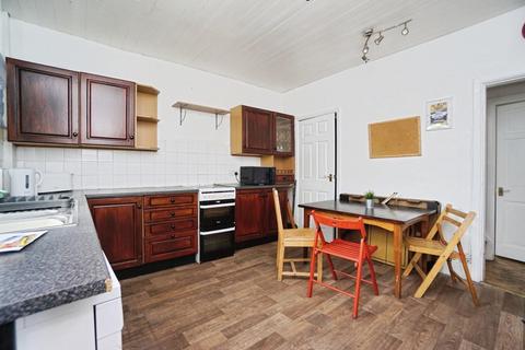 3 bedroom terraced house to rent, Evelyn Road, Crookes, Sheffield, S10