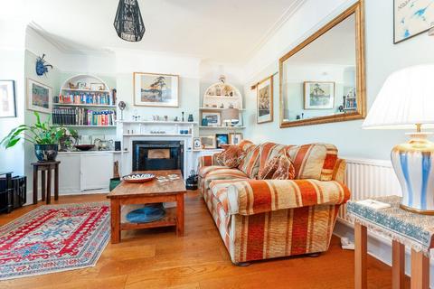 4 bedroom semi-detached house for sale, Gordon Avenue, St Margaret's