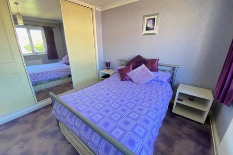 17 Glendale, Neath, SA10 7PF