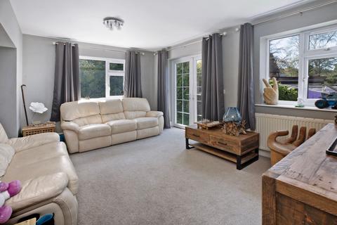 8 Barton Lane, Dawlish, EX7 9QU