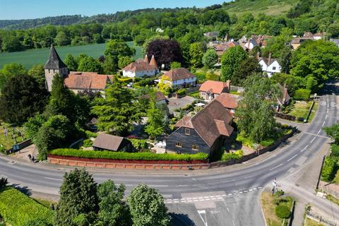 4 bedroom barn conversion for sale, The Street, Detling, Maidstone