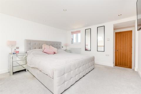 86 Erith Road, Bexleyheath, DA7 6BJ