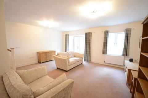 4 bedroom semi-detached house to rent, Sheldon Rise, Caversham, Reading, RG4
