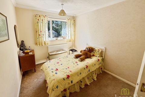 undefined, St Hilarys Close, North Hykeham LN6