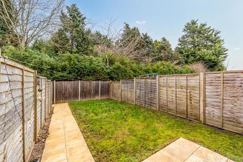 3 bedroom terraced house for sale, Mallow Gardens, Boston