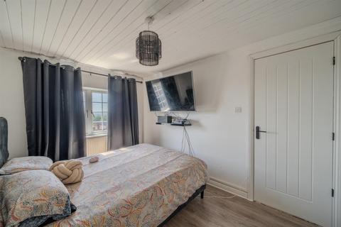 65 Bowleaze, Greenmeadow, Cwmbran, NP44 4LF