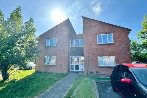 32 Stonefield Close, Eastleaze, Swindon, SN5 7EH