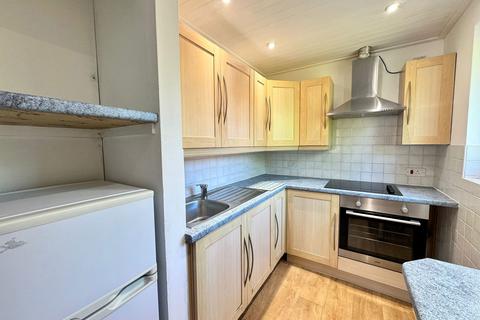 32 Stonefield Close, Eastleaze, Swindon, SN5 7EH