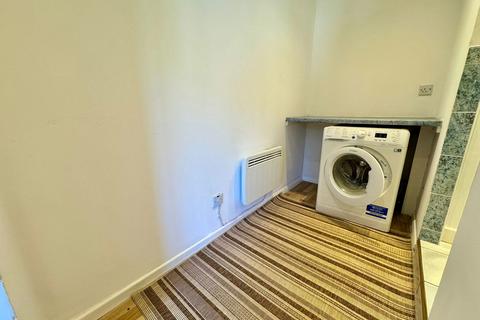 32 Stonefield Close, Eastleaze, Swindon, SN5 7EH