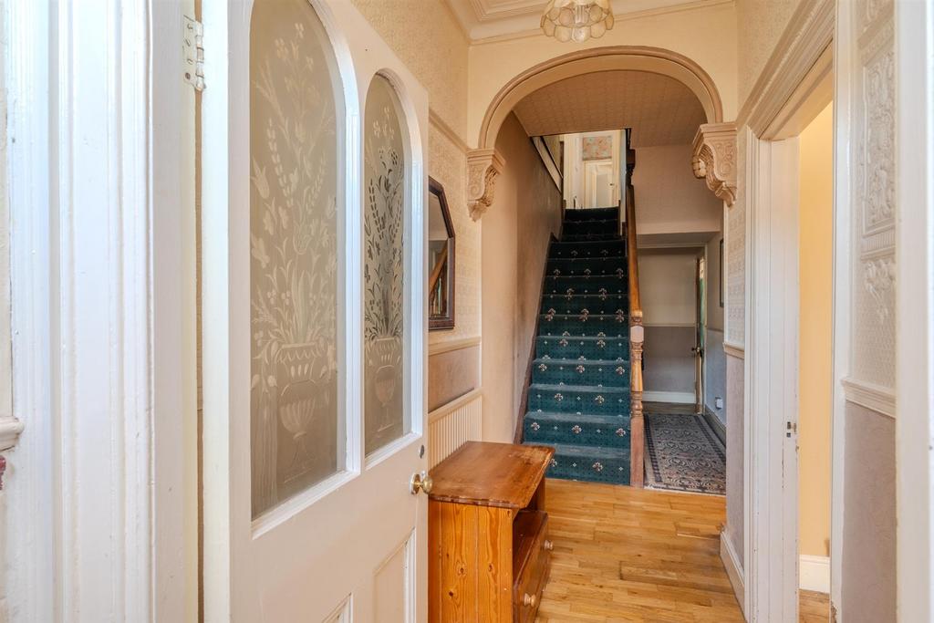8 Cwmavon Road-8.jpg