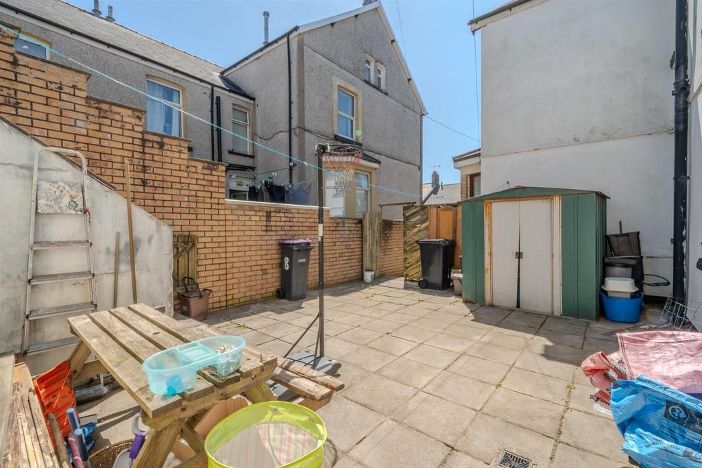 8 Cwmavon Road-19.jpg