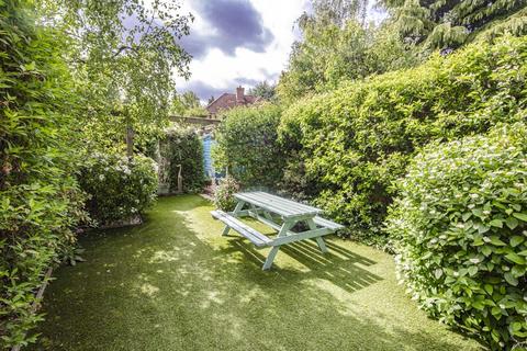 undefined, 12 Morrison Close, Upper Basildon, RG8