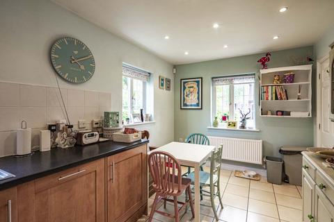 undefined, 12 Morrison Close, Upper Basildon, RG8