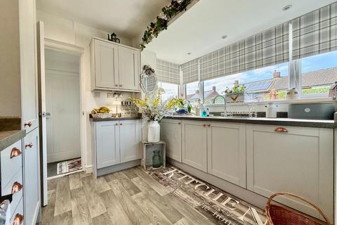 3 bedroom semi-detached house for sale, Wynmoor Crescent, Brampton, Barnsley