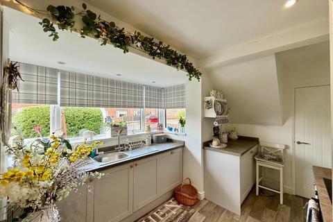3 bedroom semi-detached house for sale, Wynmoor Crescent, Brampton, Barnsley