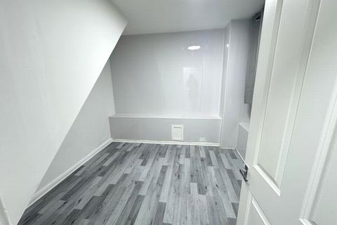 undefined, Lytton Grove, Putney, SW15