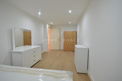 1 bedroom flat to rent, Westferry Road, London, Greater London. E14
