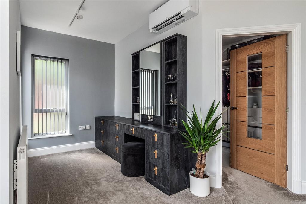 Dressing Area