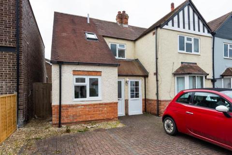 1 bedroom end of terrace house for sale, Dene Road, Headington, OX3