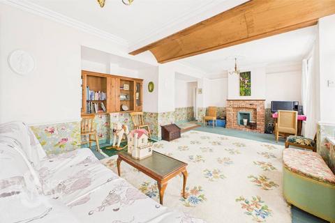 3 bedroom end of terrace house for sale, Nile Road, Gorleston, Great Yarmouth