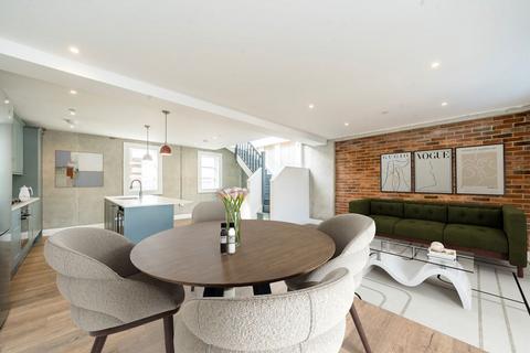 undefined, Elm Grove, London SW19